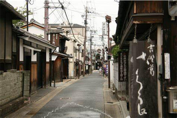 日本奈良热门景点 - 奈良町（Naramachi）