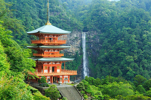 日本和歌山热门景点 - 那智瀑布（Nachi Falls）